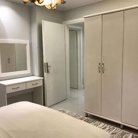 Summer Rooms